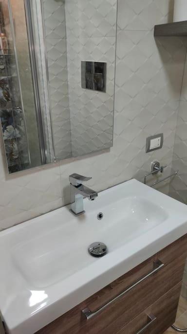 Il Duomo A Due Passi Appartement Napels Buitenkant foto