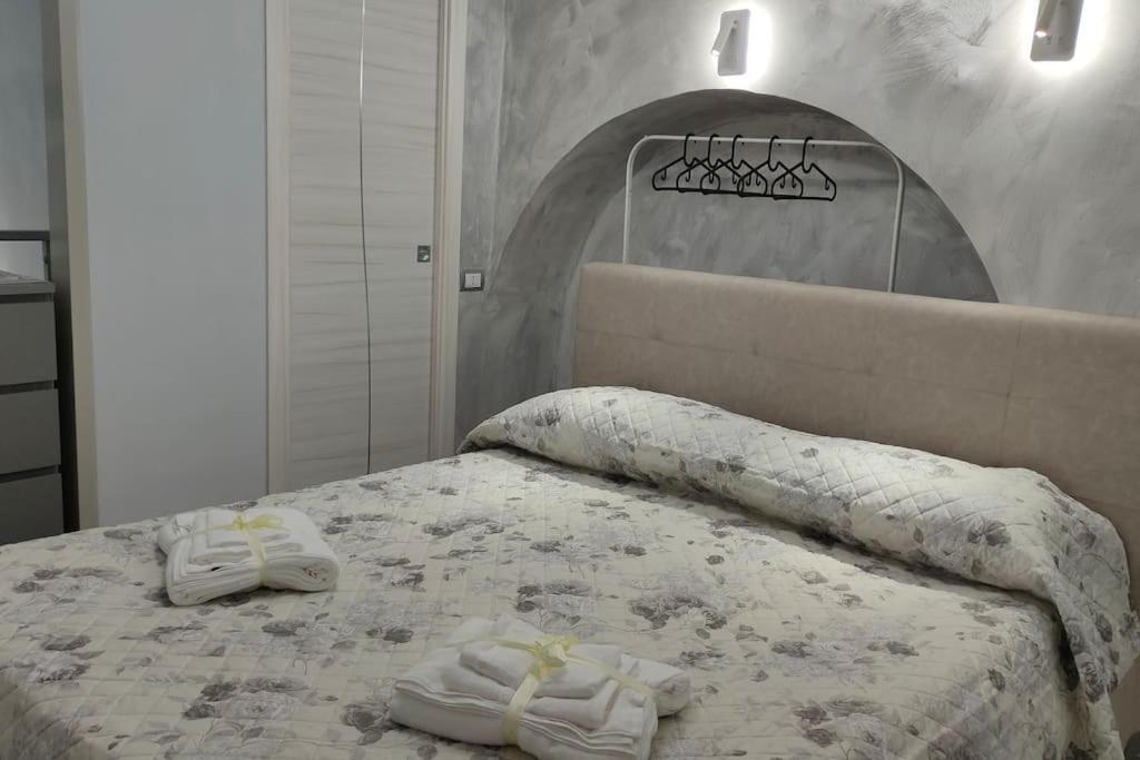 Il Duomo A Due Passi Appartement Napels Buitenkant foto