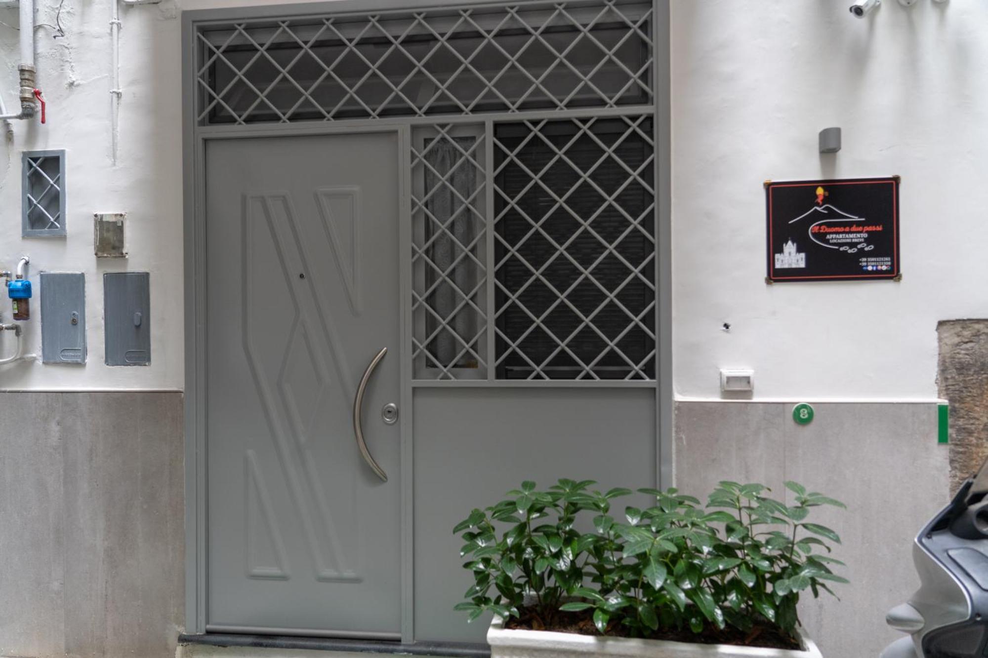 Il Duomo A Due Passi Appartement Napels Buitenkant foto